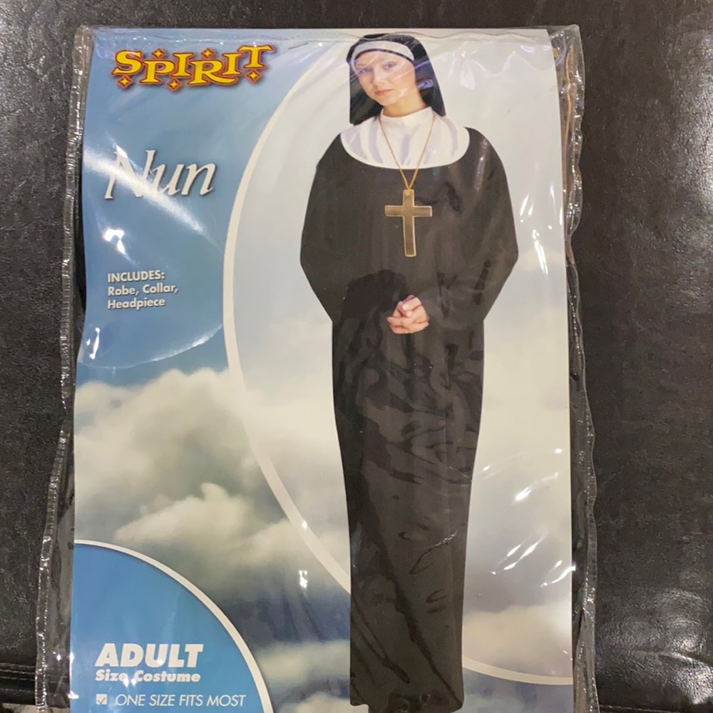 Spirit Nun Halloween Costume